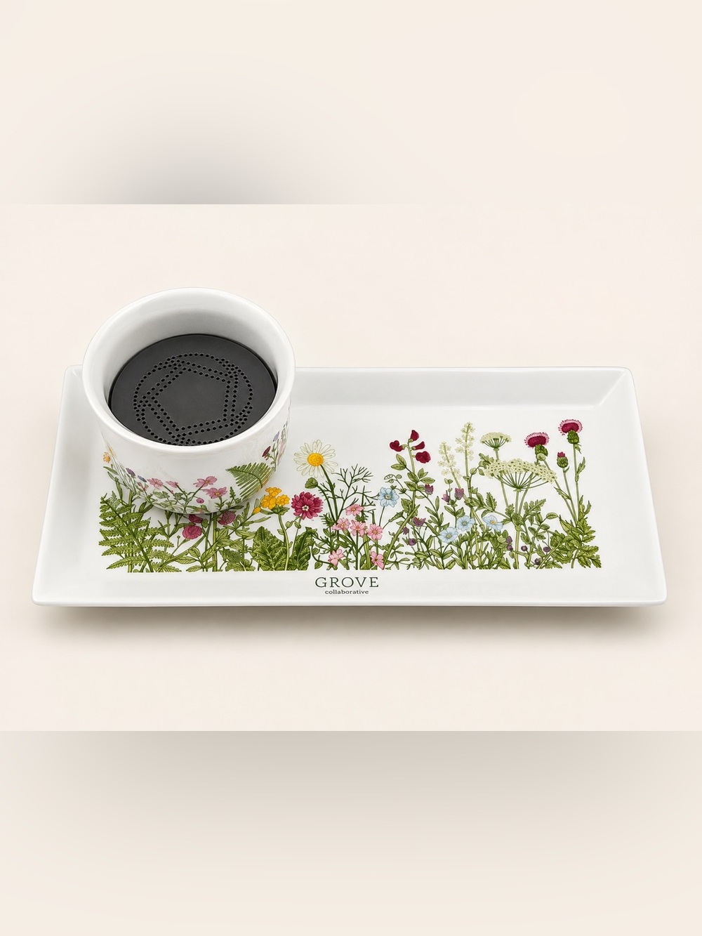 Grove Ceramic Tray & Cup Set in White with Floral Print